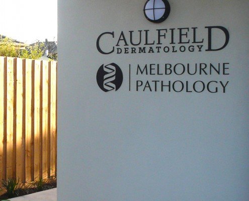 Caulfield Dermatology ext rear signage