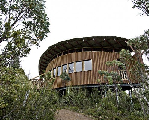 Hartz Mountain Visitor's Hut - rounded building design