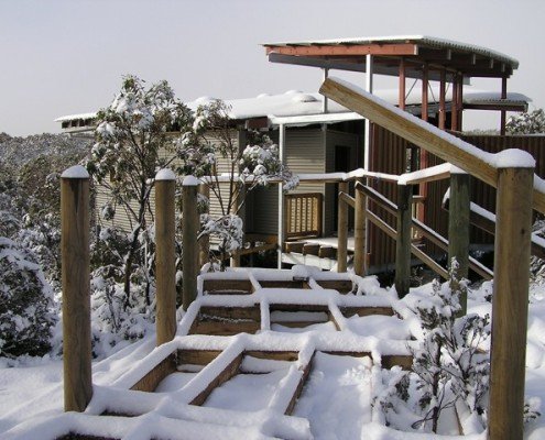 Hartz Mountain Visitor's Hut - Snow during construction